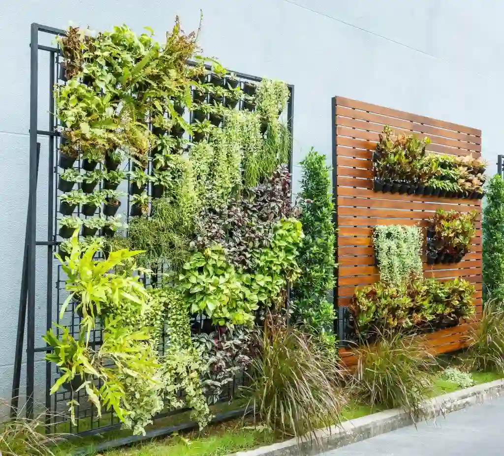 10 Small Front Yard Landscaping Ideas