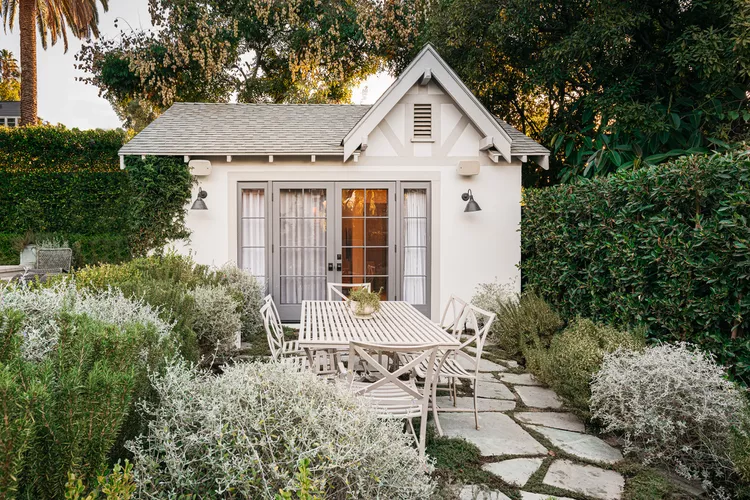 Small Front Yard Landscaping 