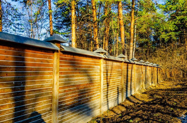 Durable Fencing Materials for Sydney