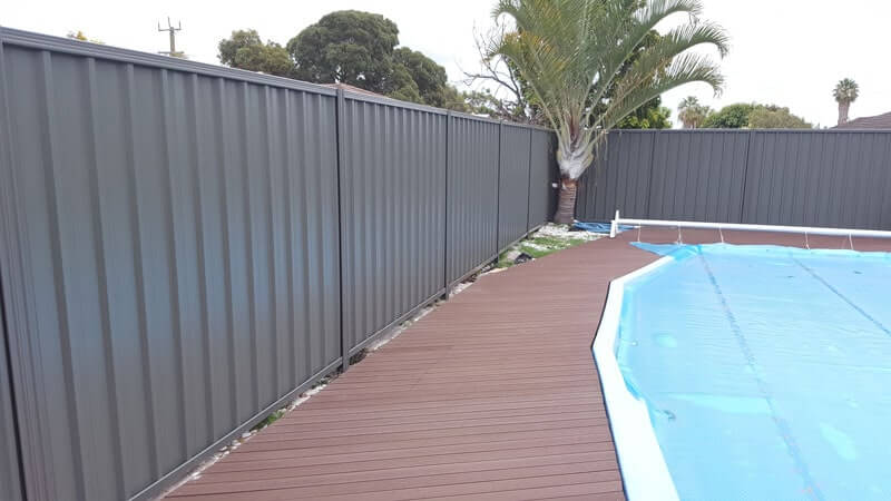 Colorbond fencing versus timber fencing