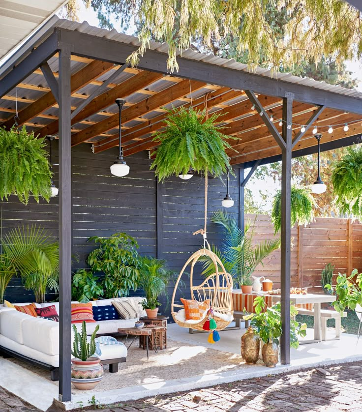 Budget Backyard Landscaping Ideas